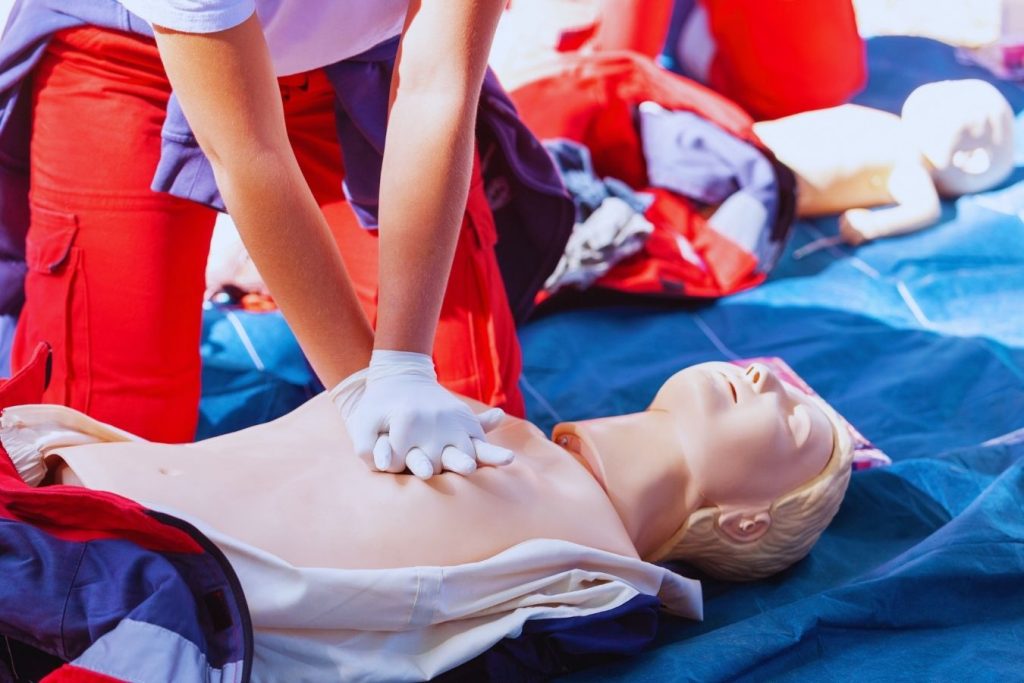 Curso gratuito de Primeiros Socorros abre inscrições em Lauro de Freitas1